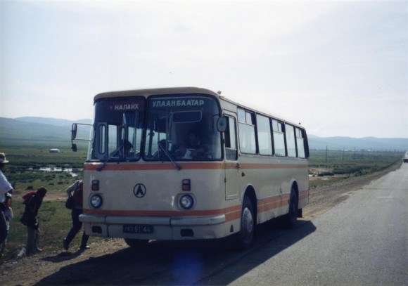 ロシア製バス